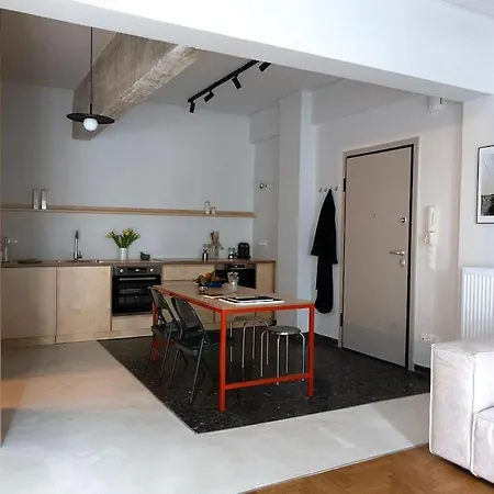 Urban Loft In Athina Apartamento *